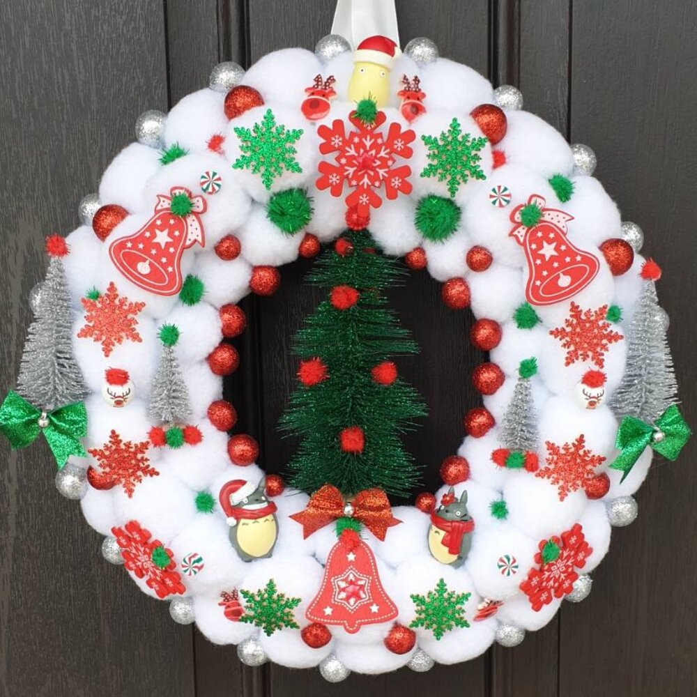 Totoro Wreath Mini Figurine Spirted Away Studio Ghibli Christmas Home Wall Decor